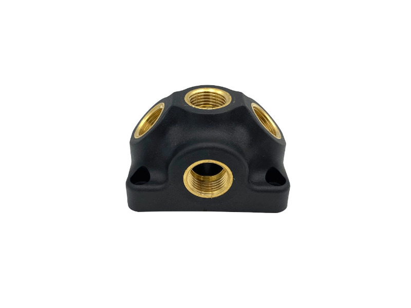 Wanddose Luftweiche Eingang: IG G 1/2" Ausgang: 3x Kupplungsdose NW 7,2 
