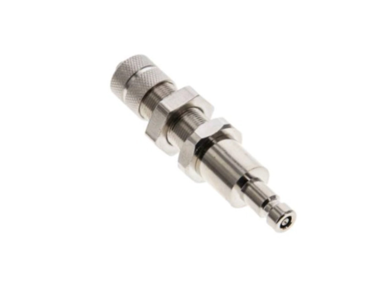 Kupplungsstecker 4 mm beidseitig absperrend mit SG M 8x0,5 und ÜWM NW 2,7 Messing vernickelt